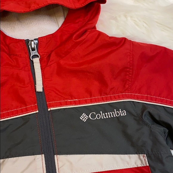 Columbia toddler windbreaker - size 18 months - Picture 2 of 5